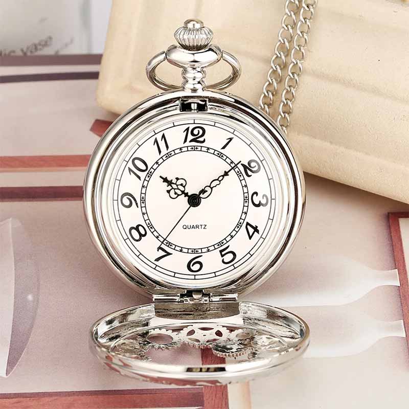 Gear pocket watch quartz